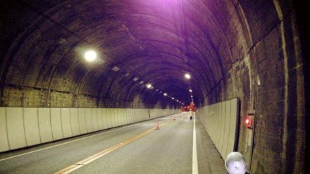 主要県道防府環状線（富海トンネル）第１工区（トンネル照明工事）